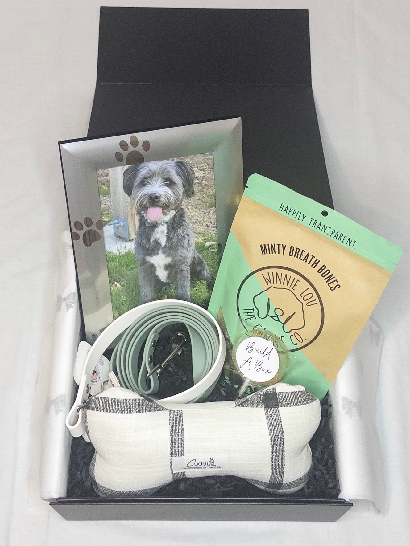 Dog Gold Box - 4 Items
